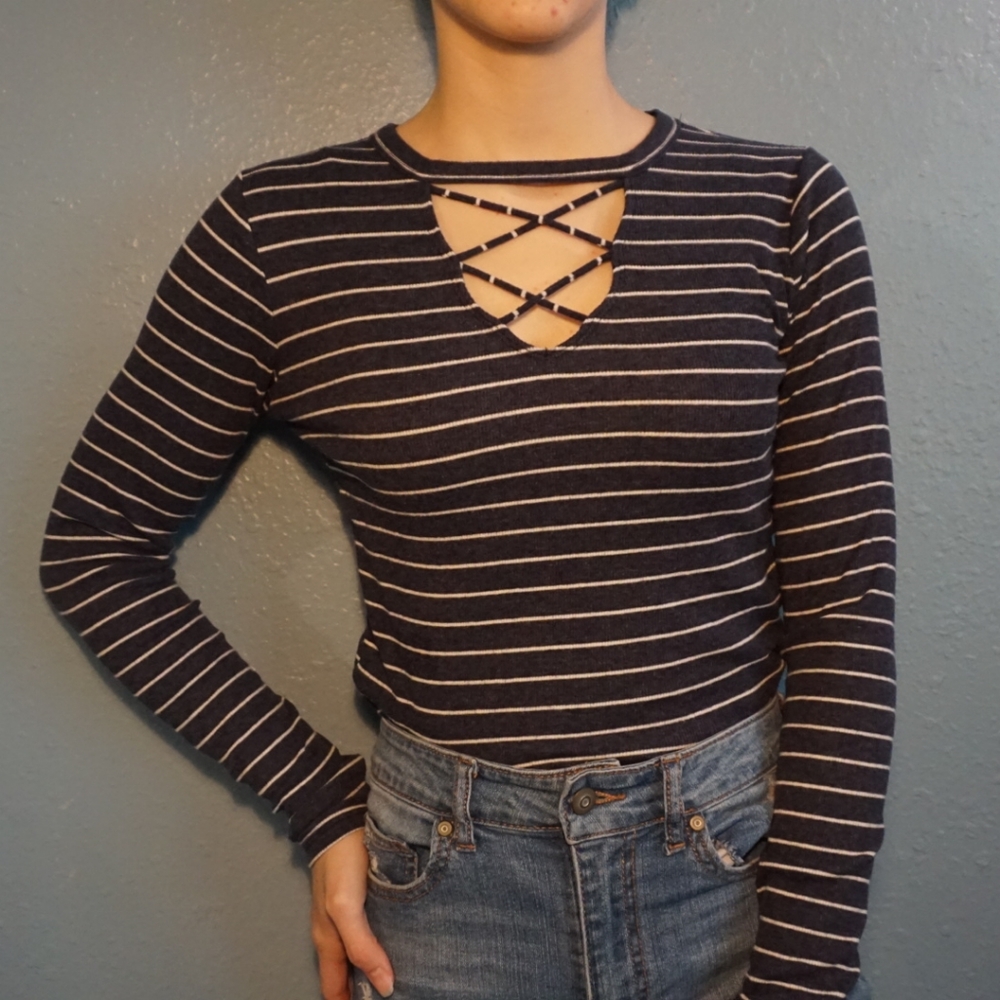 Hollister Long Sleeved Crop Top